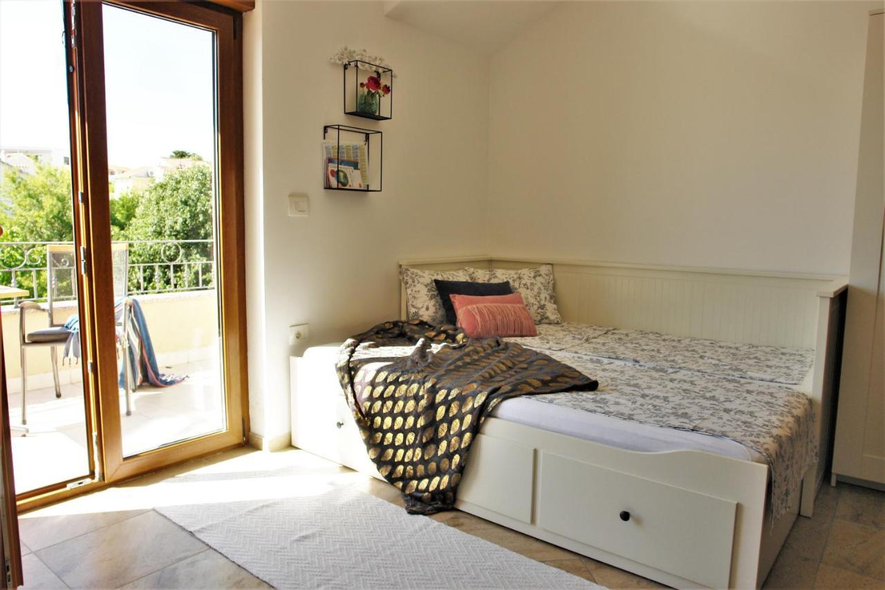 Iva Apartmani Vodice Luaran gambar