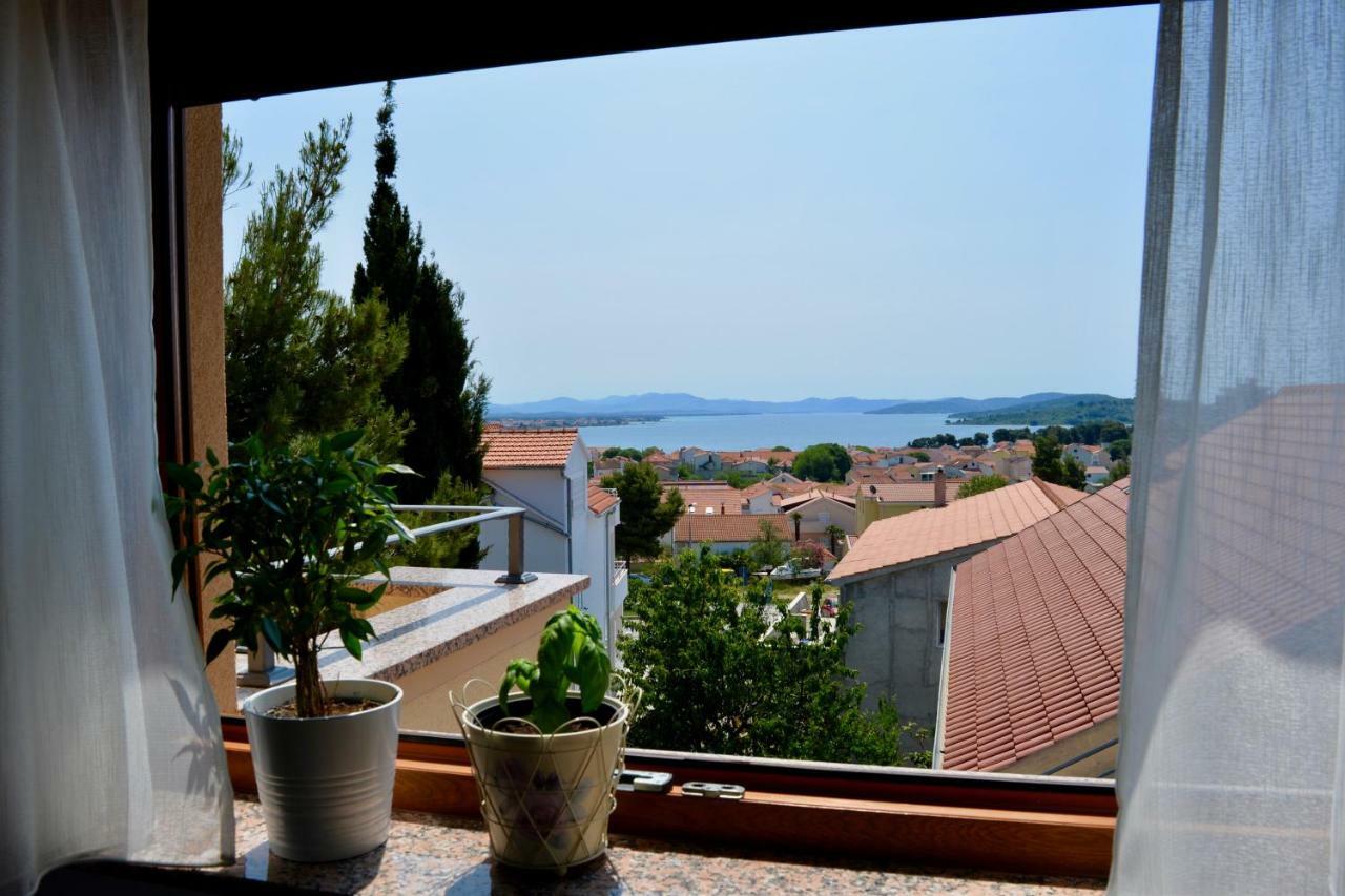 Iva Apartmani Vodice Luaran gambar