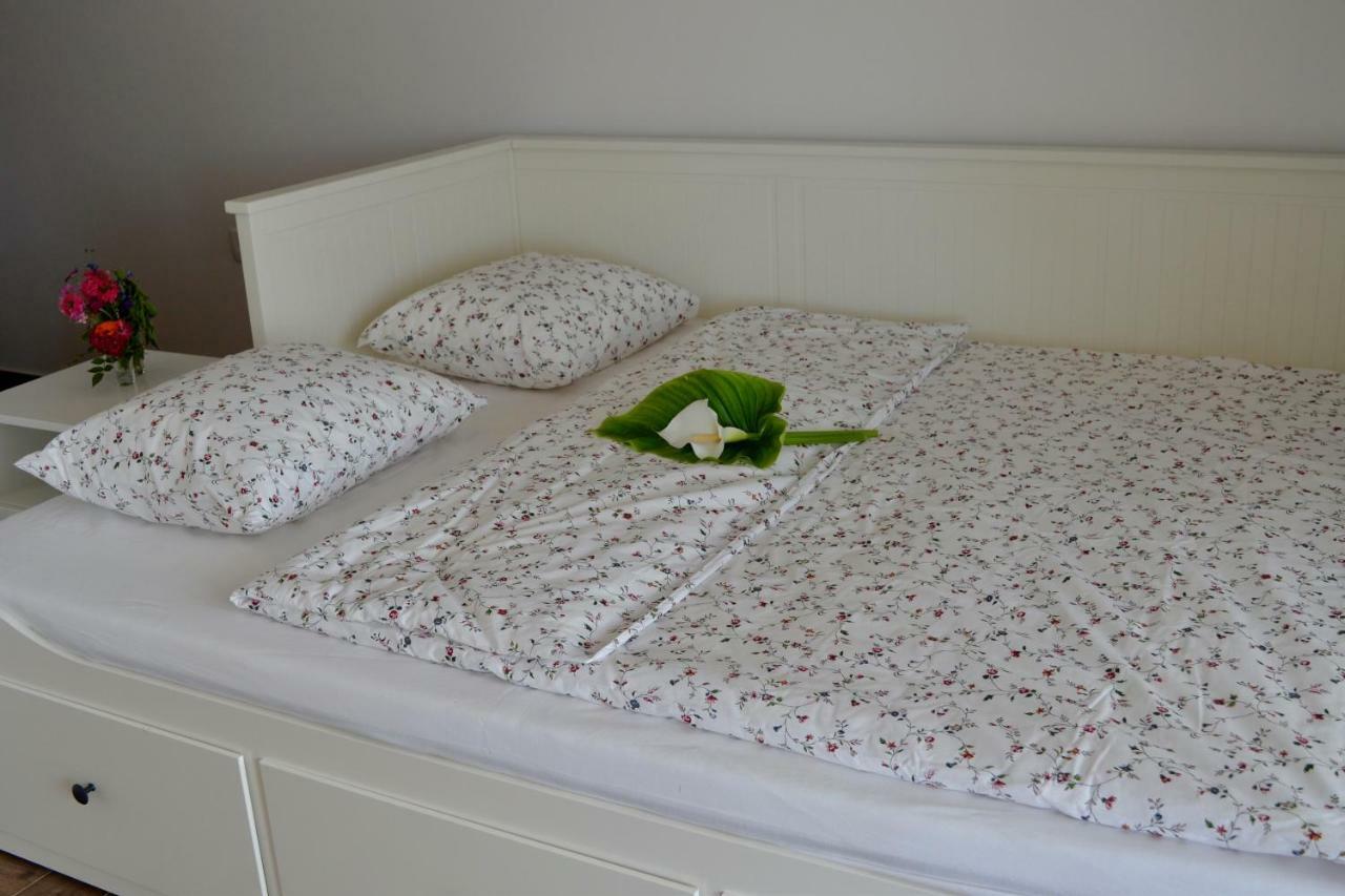 Iva Apartmani Vodice Luaran gambar