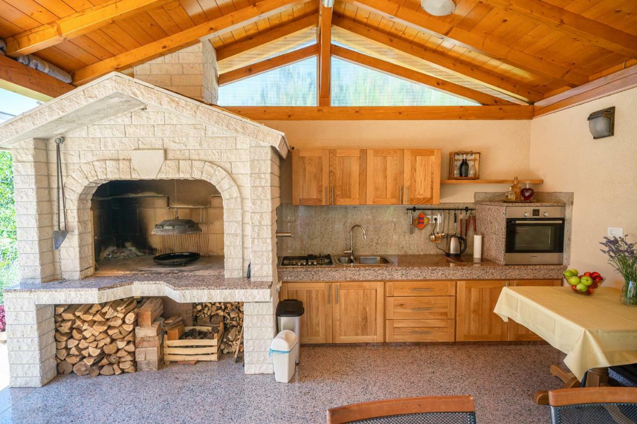 Iva Apartmani Vodice Luaran gambar