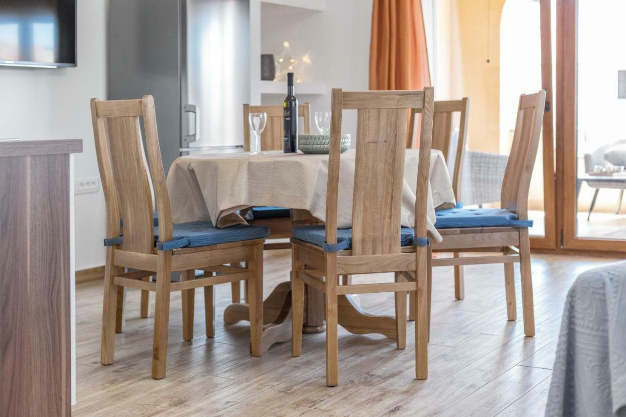 Iva Apartmani Vodice Luaran gambar