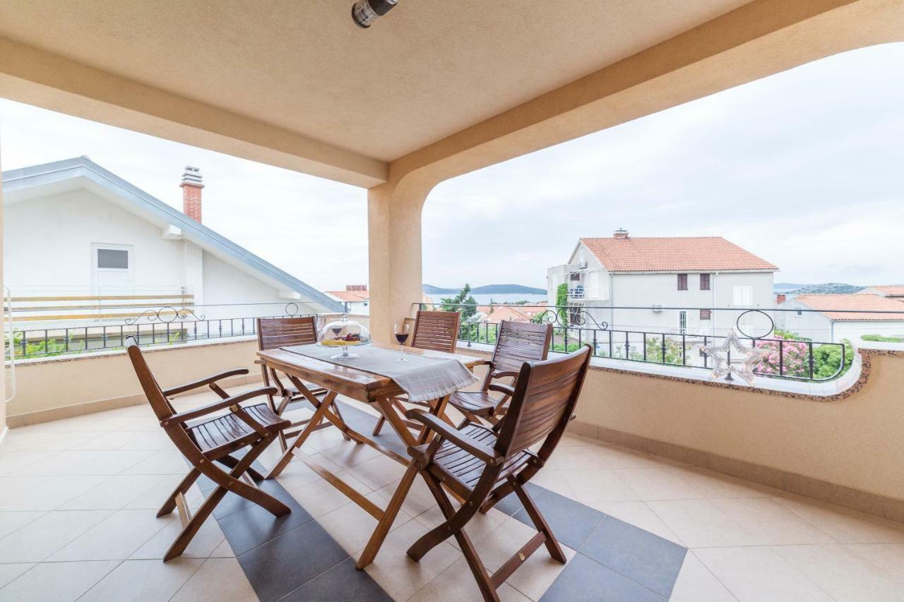Iva Apartmani Vodice Luaran gambar